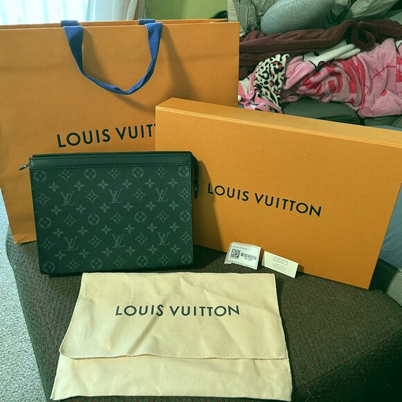 Louis Vuitton Pochette Voyage Pouch MM Black/Gray Canvas - Picture 1 of 8